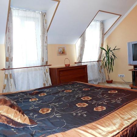 Ekaterininskaya Apartments Одеса Стая снимка