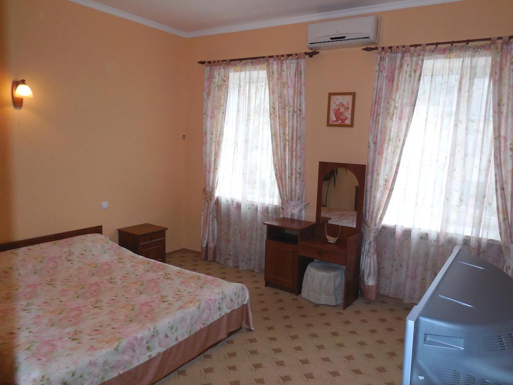 Ekaterininskaya Apartments Одеса Стая снимка